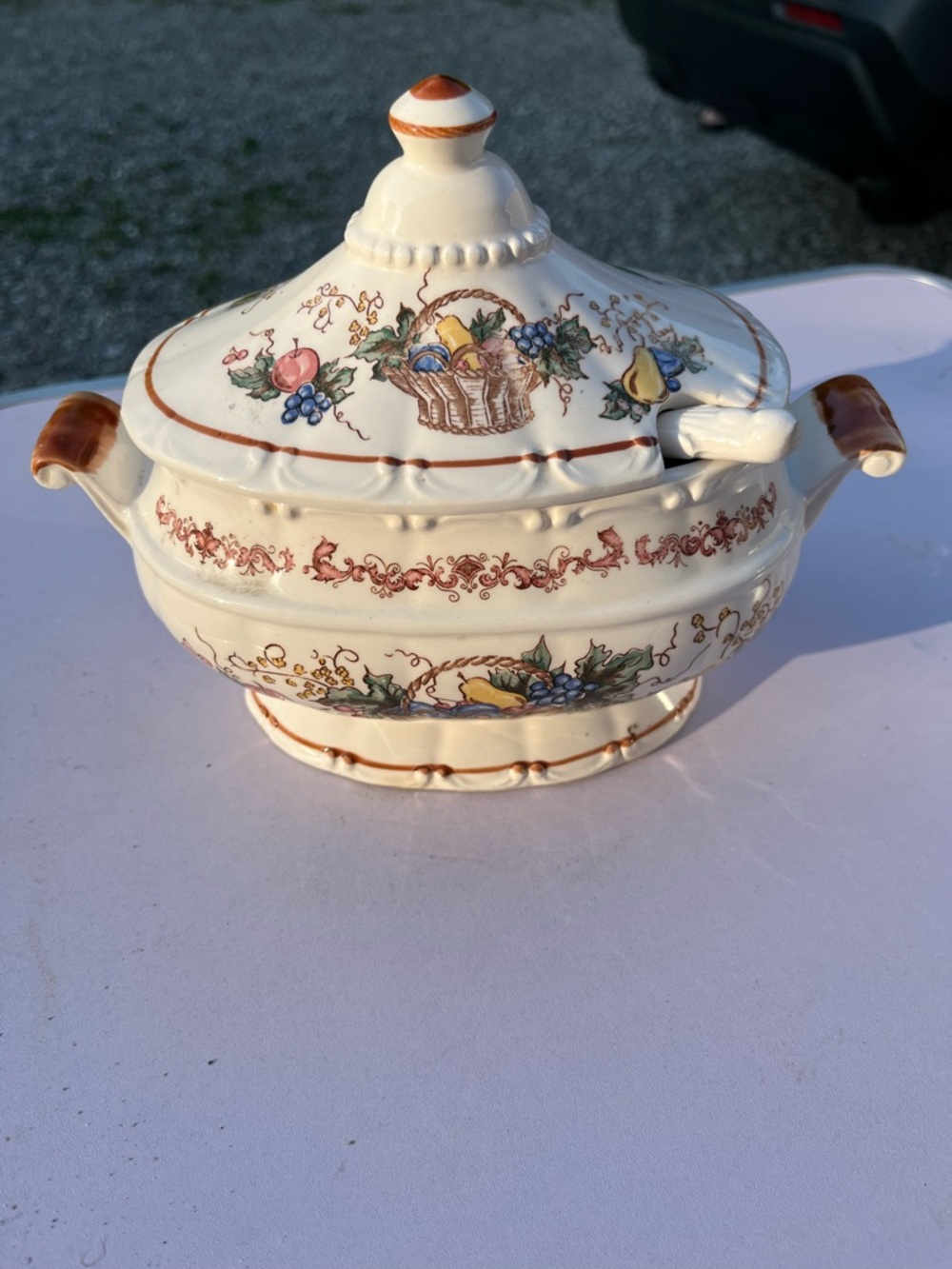 Vintage Fruit Basket Covered Soup Tureen - Cream with Multicolor Fruit Motif
